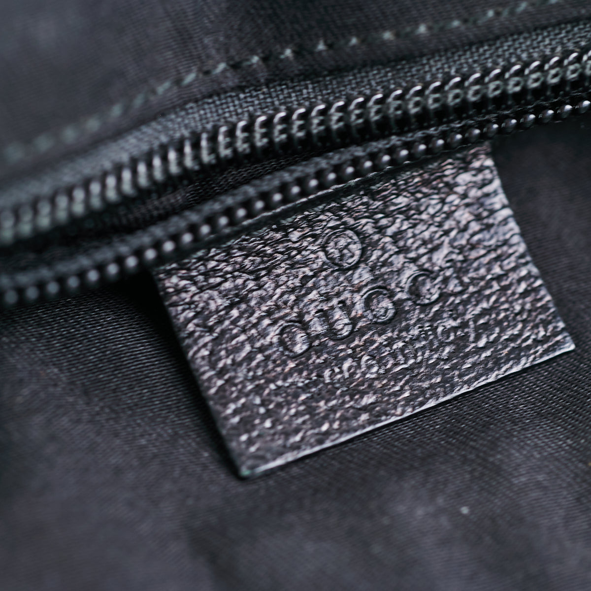 Gucci Men Messenger Canvas Black