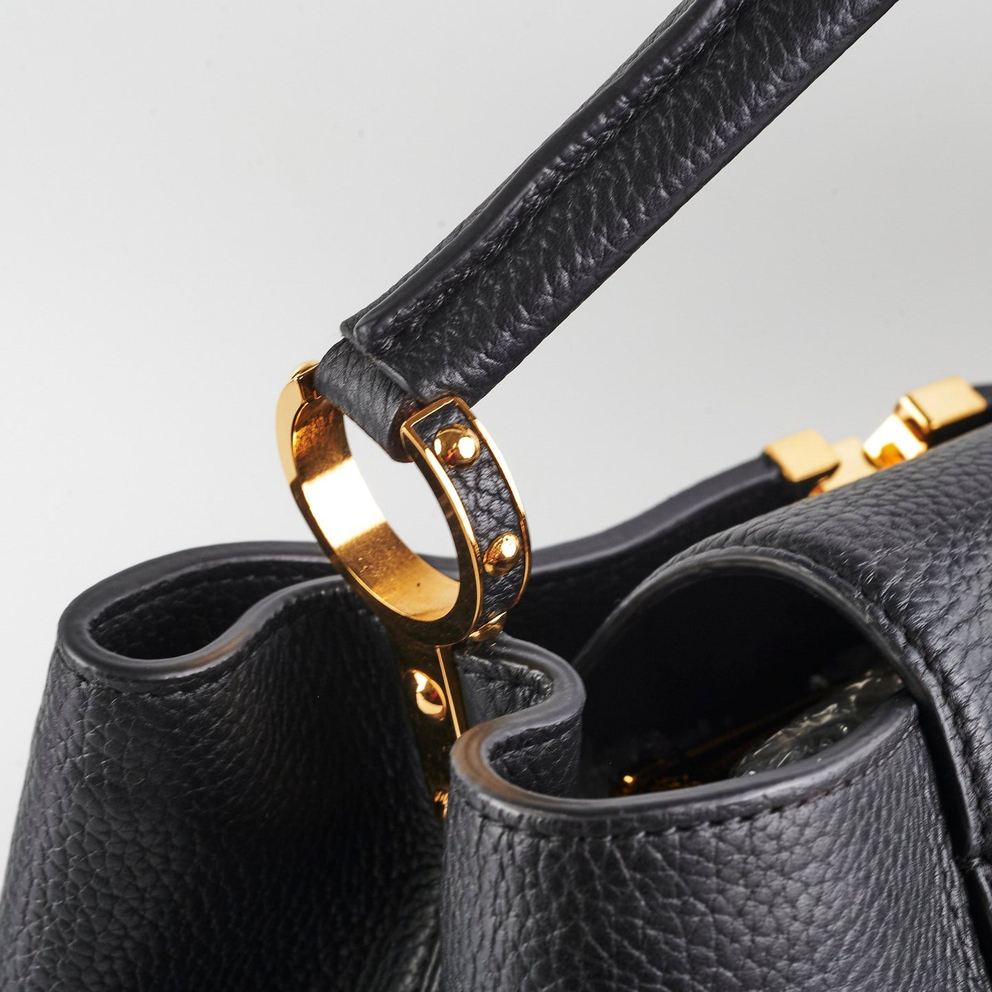 Louis Vuitton Capucines MM Black Bag