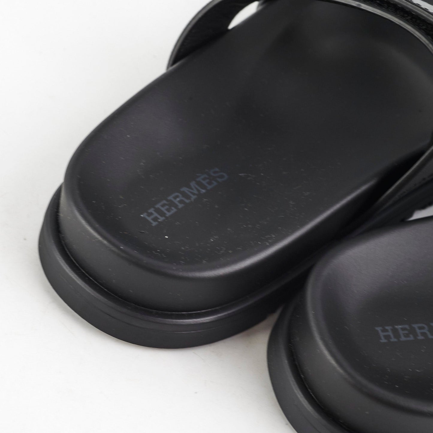 Hermes Chypre Sandals Size 36 Noir