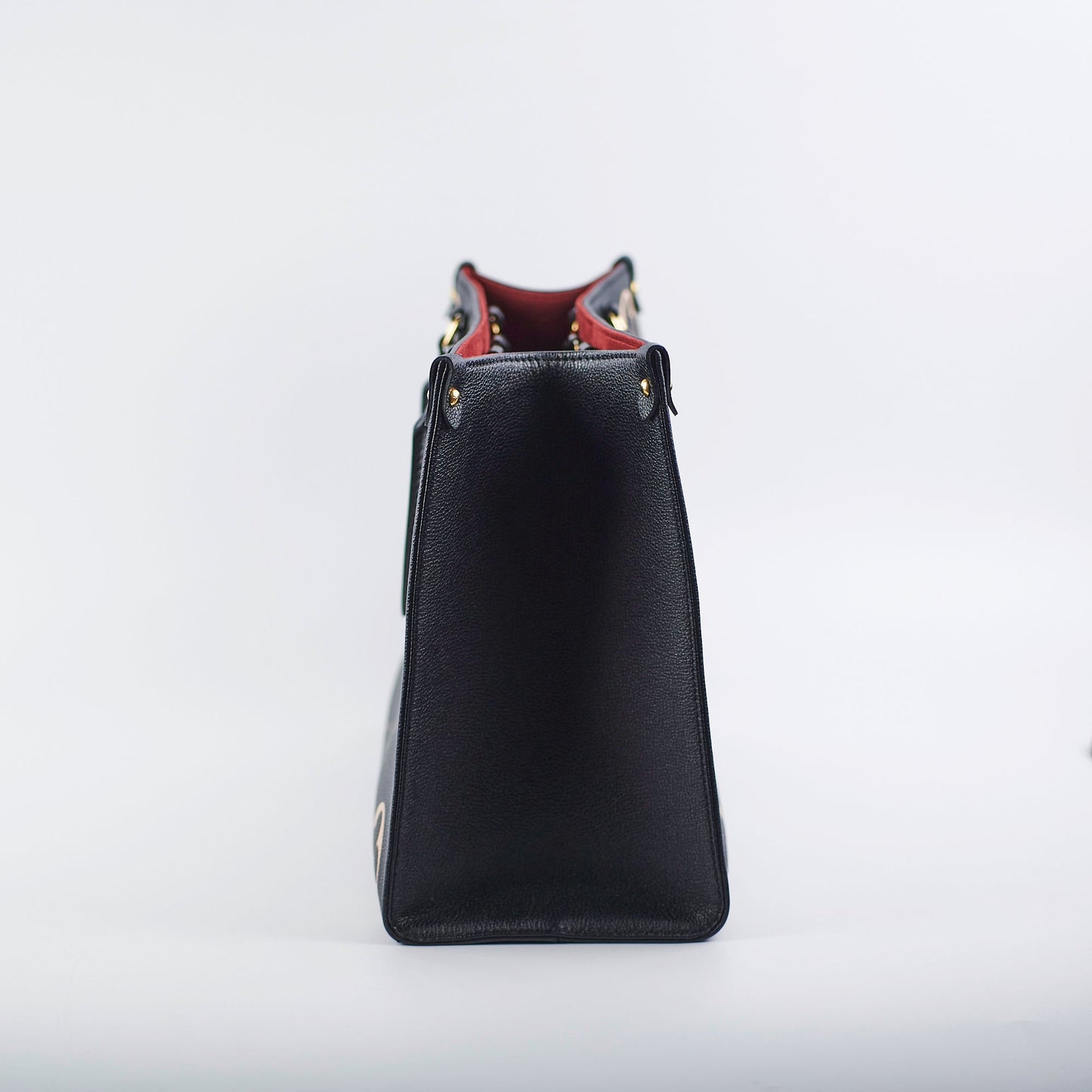 ITEM 18 - Louis Vuitton OnTheGo MM Bicolour