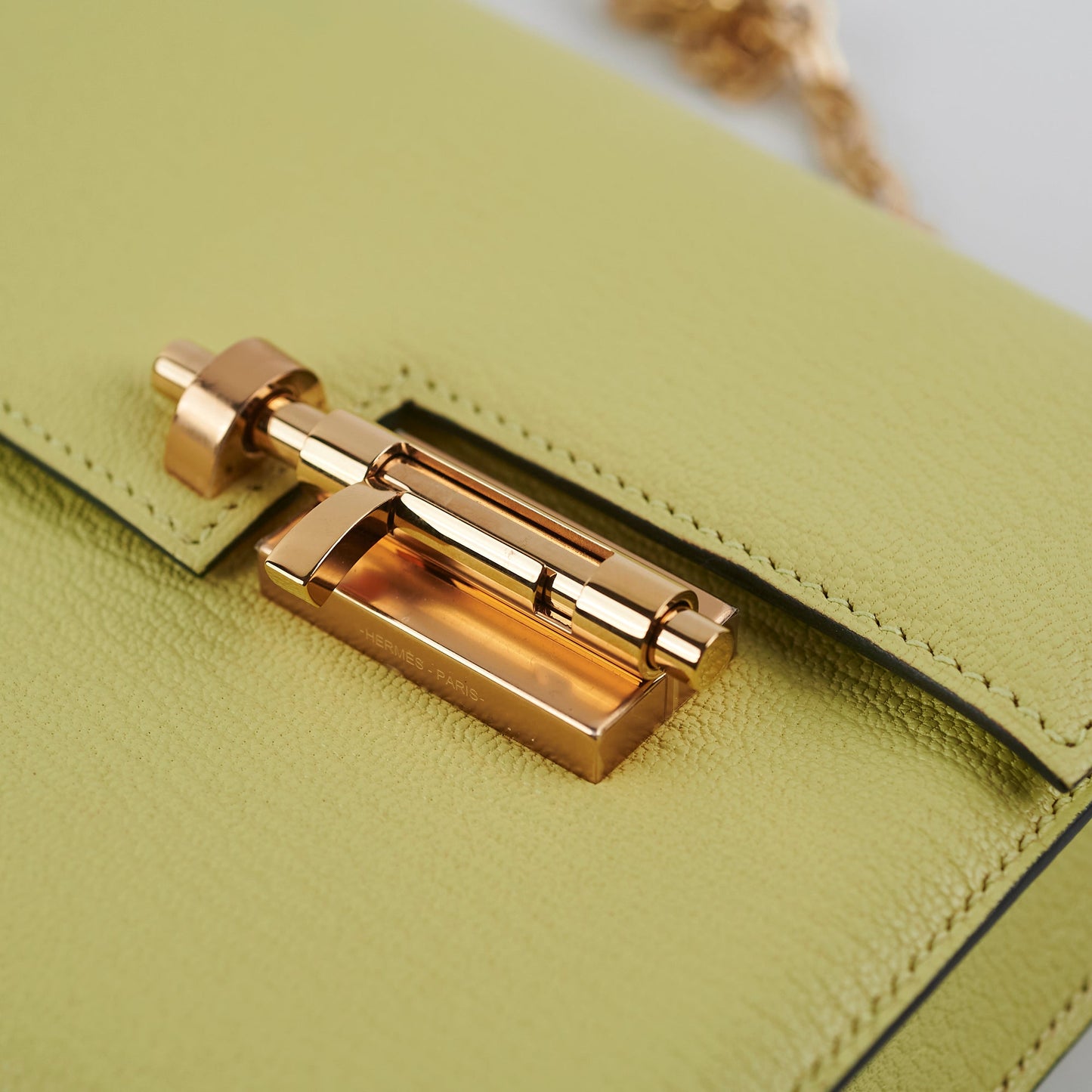 Hermes Mini Verrou Chaine Mysore R9 Jaune Bourge - Z Stamp