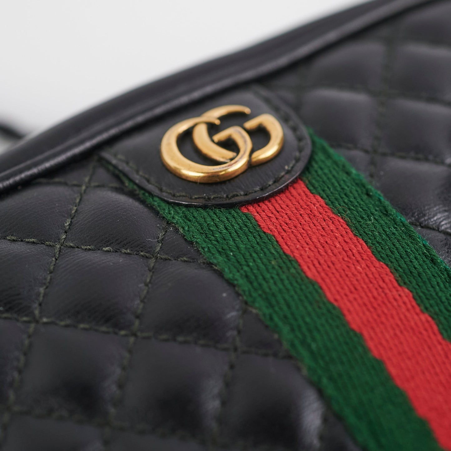 Gucci Trapuntata Black Quilted Shoulder Camera Bag