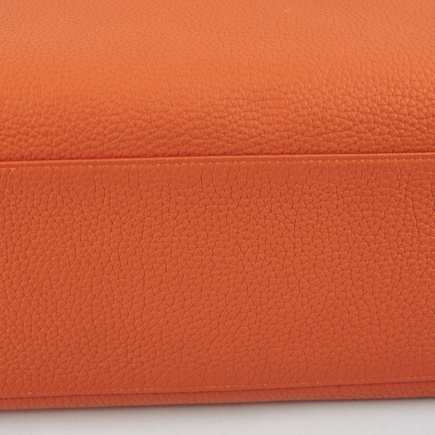 Hermes Kelly 35 Orange O Square Stamp 2011