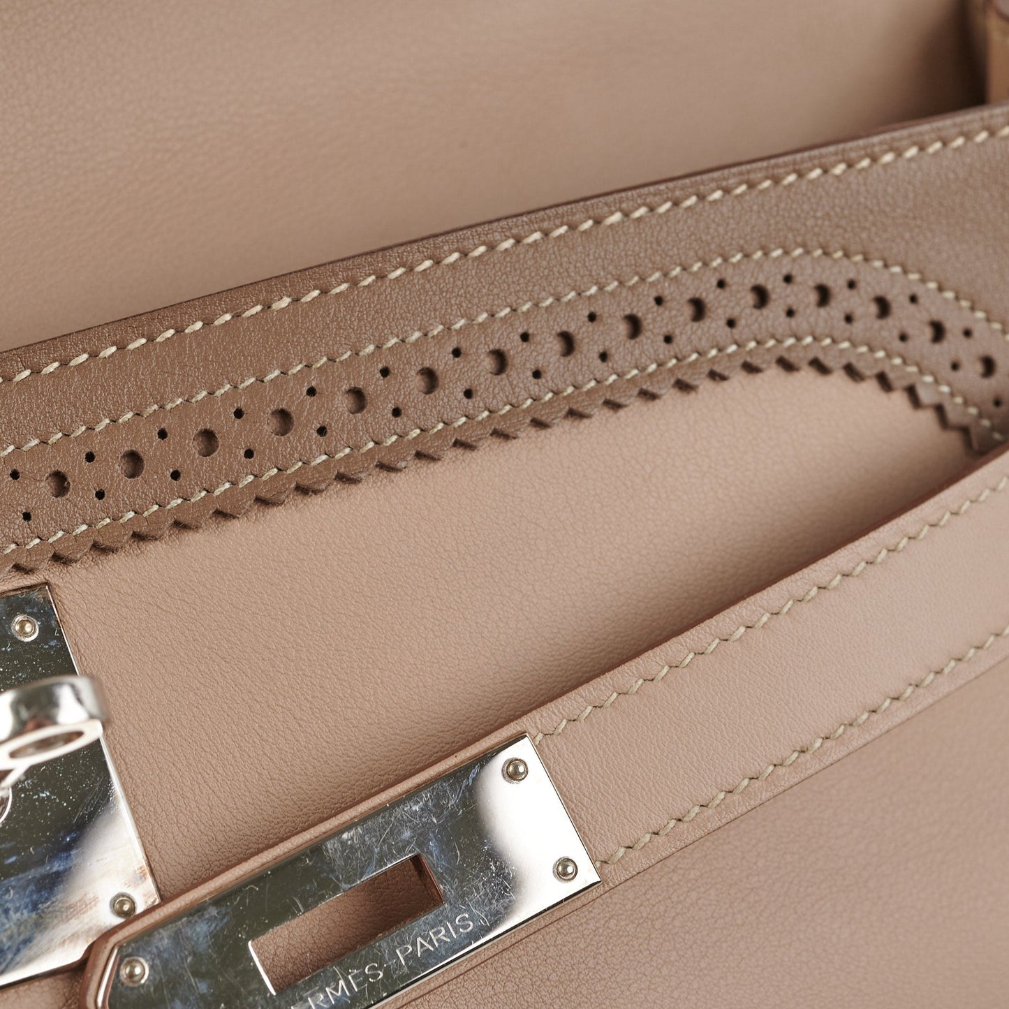 Hermes Kelly 35 Ghillies Swift Argile/Etoupe Stamp [P] (2012)