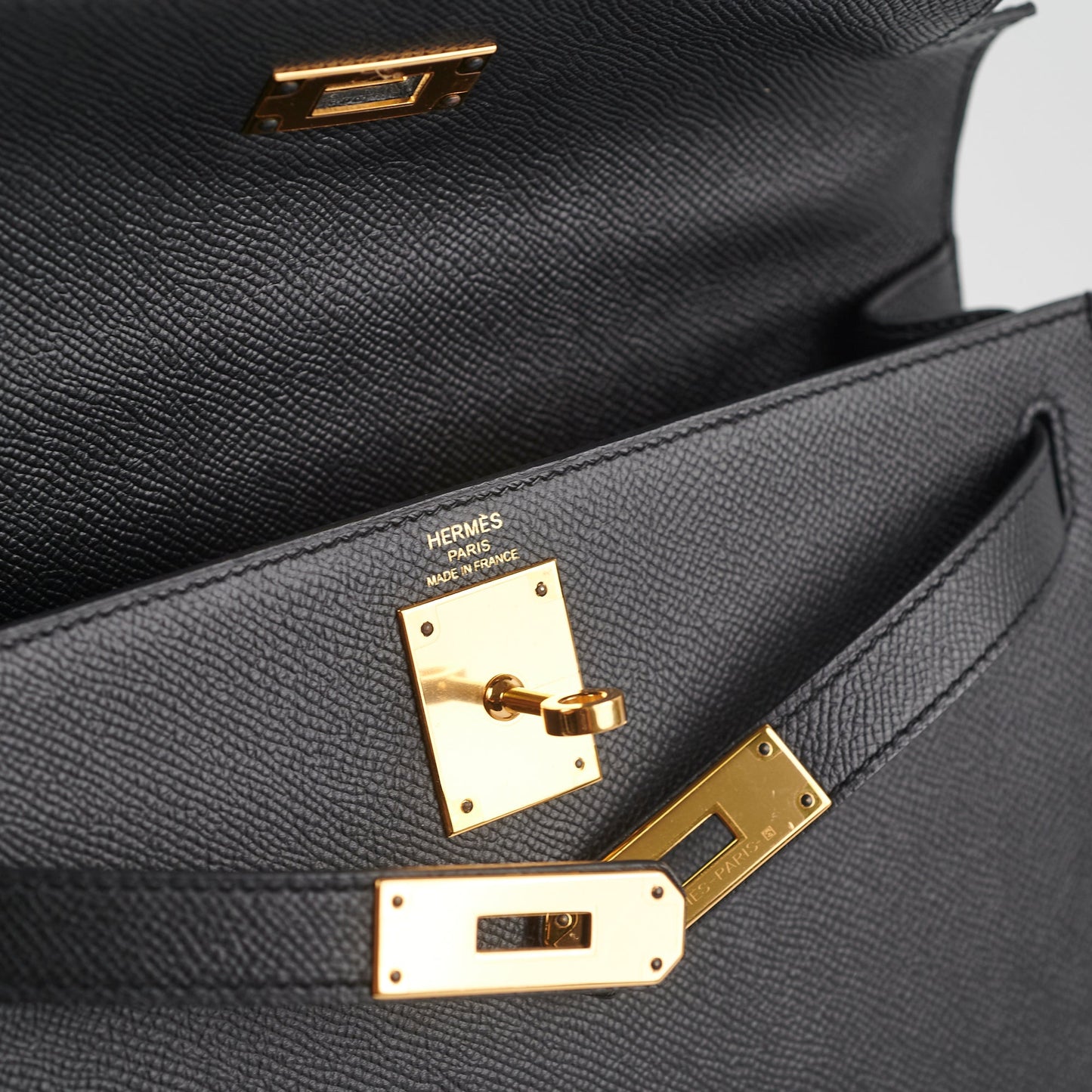 Hermes Kelly 28 Black C Stamp 2018