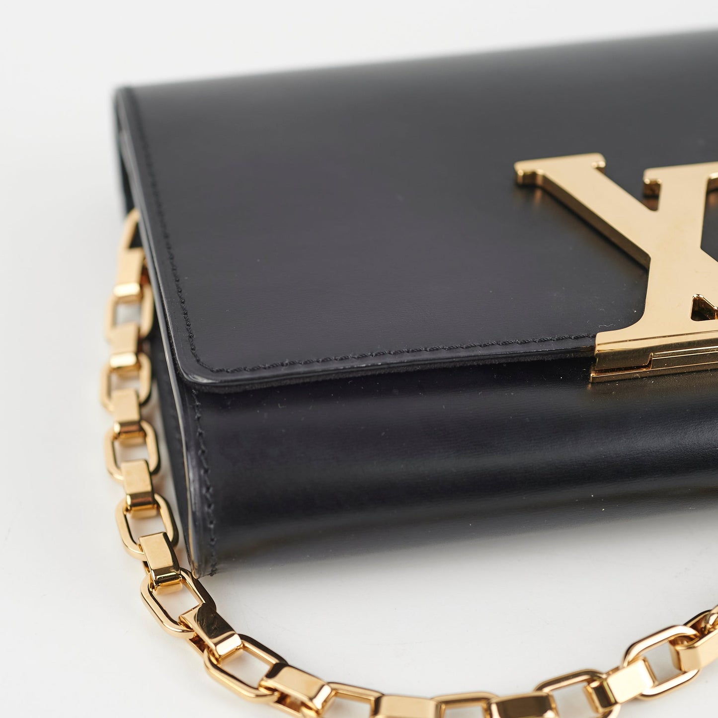 Louis Vuitton Chain Black