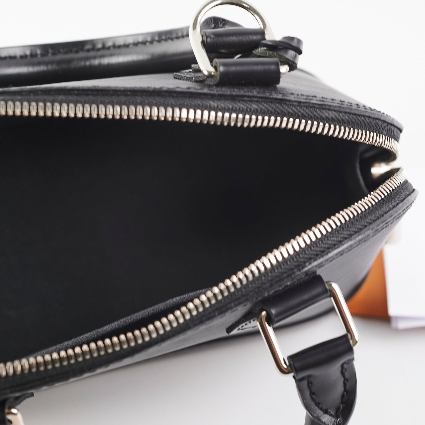 Louis Vuitton Alma BB Epi Black