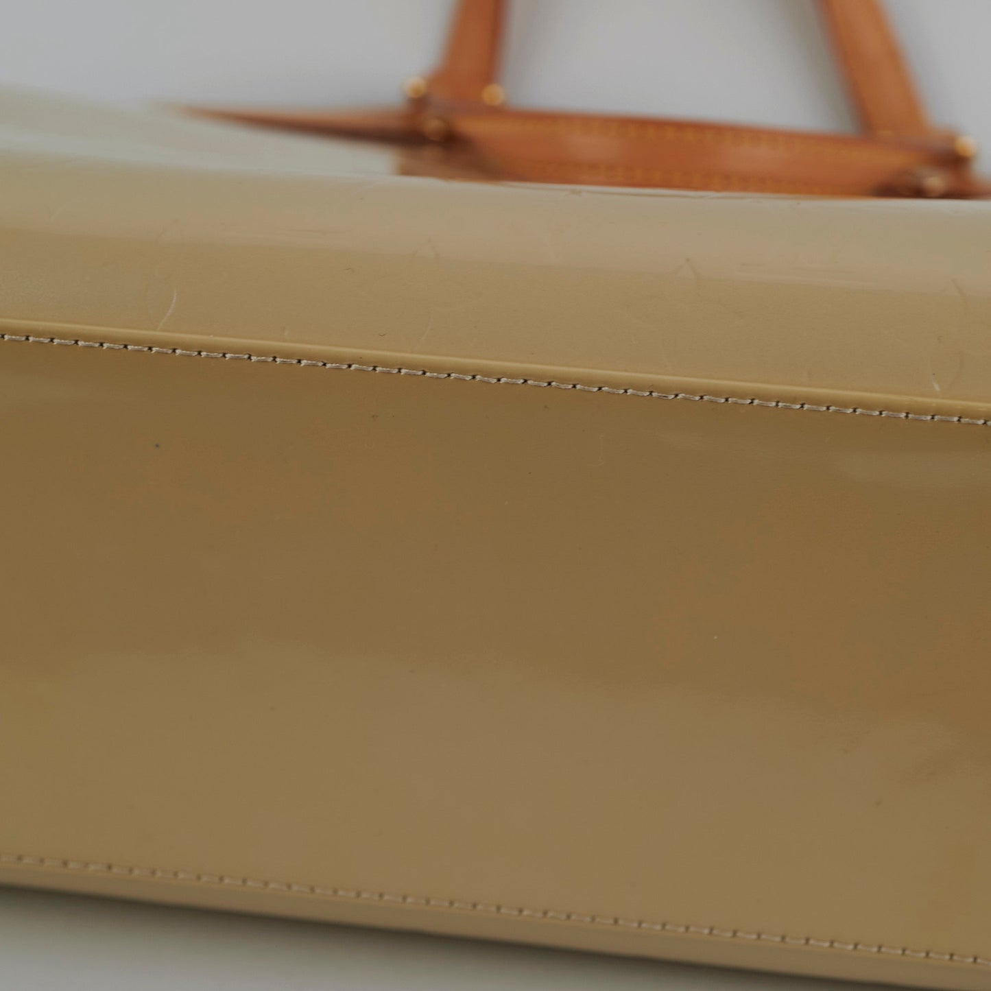 Louis Vuitton Brea MM Monogram Vernis