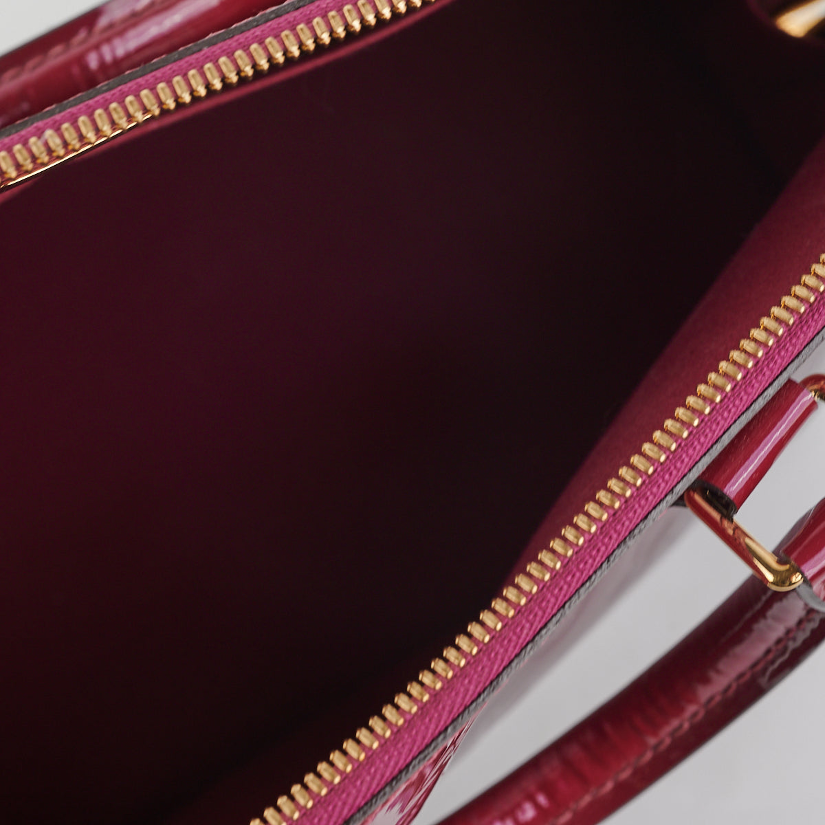 Louis Vuitton Alma PM Vernis Burgundy Ombre