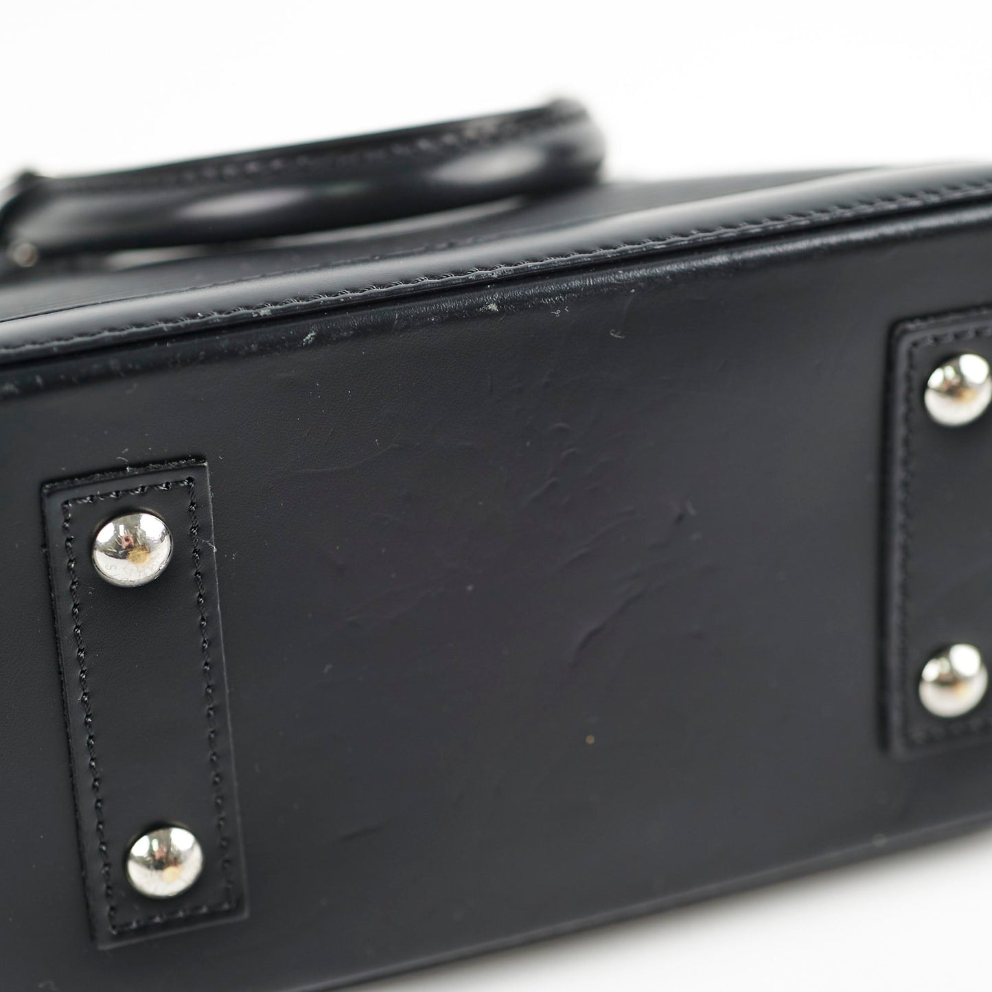 Louis Vuitton Alma BB Epi Black