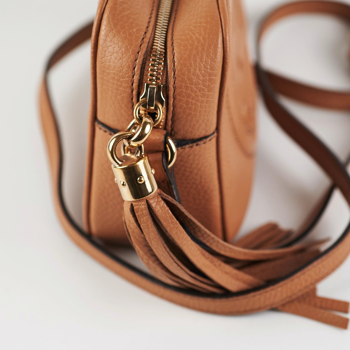 ITEM 28 - Gucci Soho Disco Dark Beige