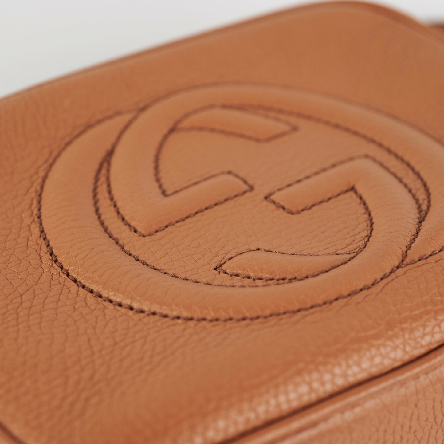 ITEM 28 - Gucci Soho Disco Dark Beige
