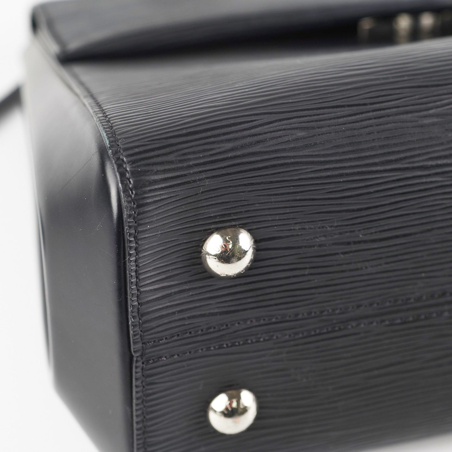 Louis Vuitton Cluny MM Epi Black Bag