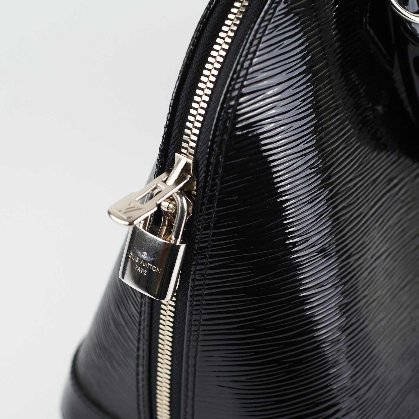 ITEM 23 - Louis Vuitton Alma PM Epi Black