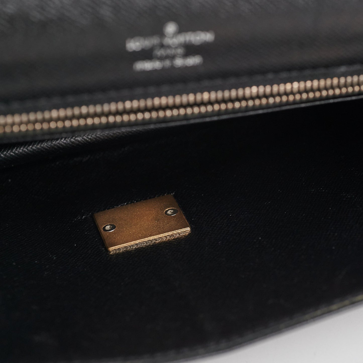 Louis Vuitton Clutch Black