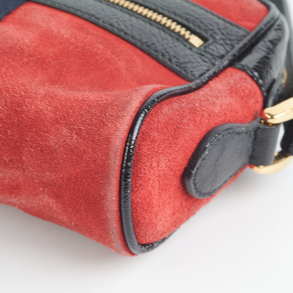 Gucci Vintage Nubuck Camera Bag Red