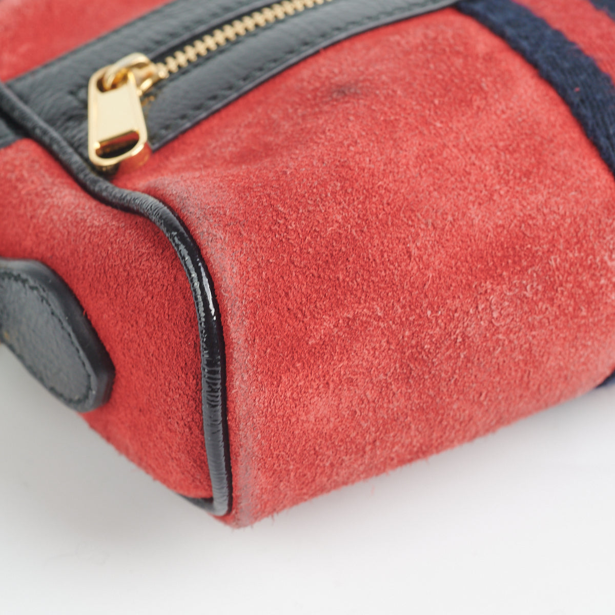 Gucci Vintage Nubuck Camera Bag Red