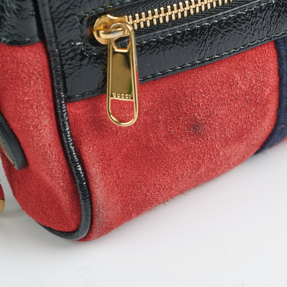 Gucci Vintage Nubuck Camera Bag Red