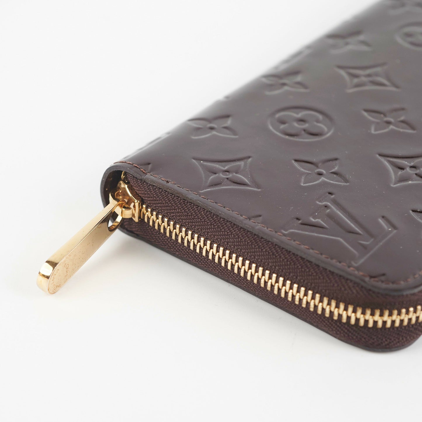 Louis Vuitton Amarante Monogram Vernis Zippy Wallet