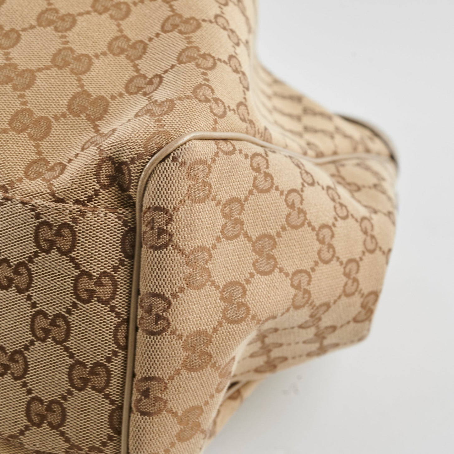 Gucci Vintage Sukey Large Tote Beige