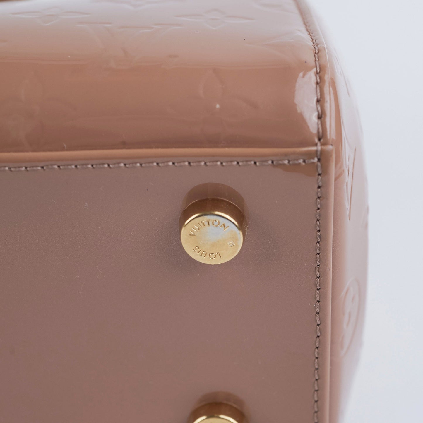 Louis Vuitton Brea Vernis Beige MM Bag