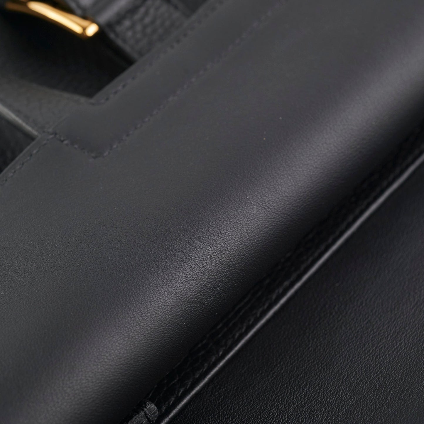 Hermes Halzan 31 Noir Bag - B Stamp 2023