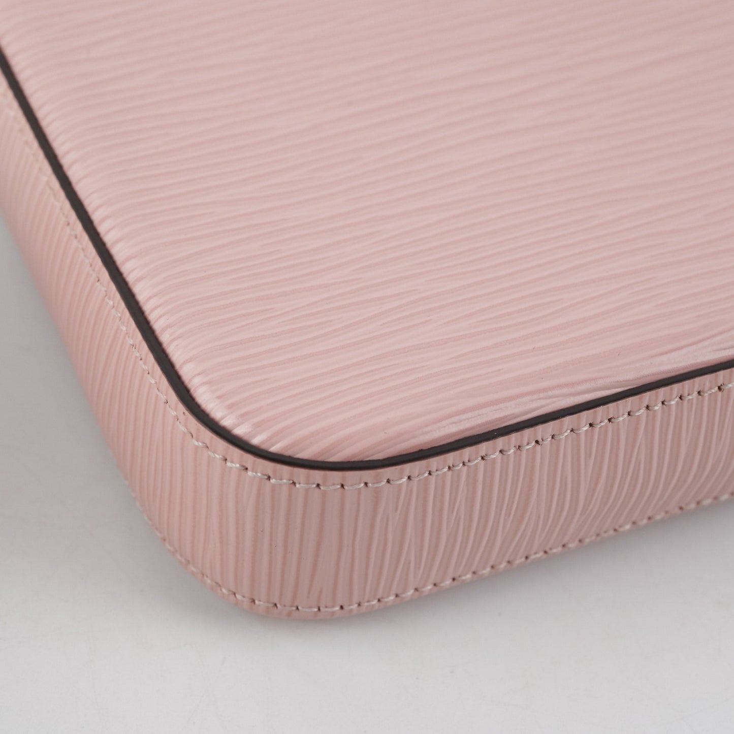Louis Vuitton Epi Felicie Pochette Pink Crossbody Bag