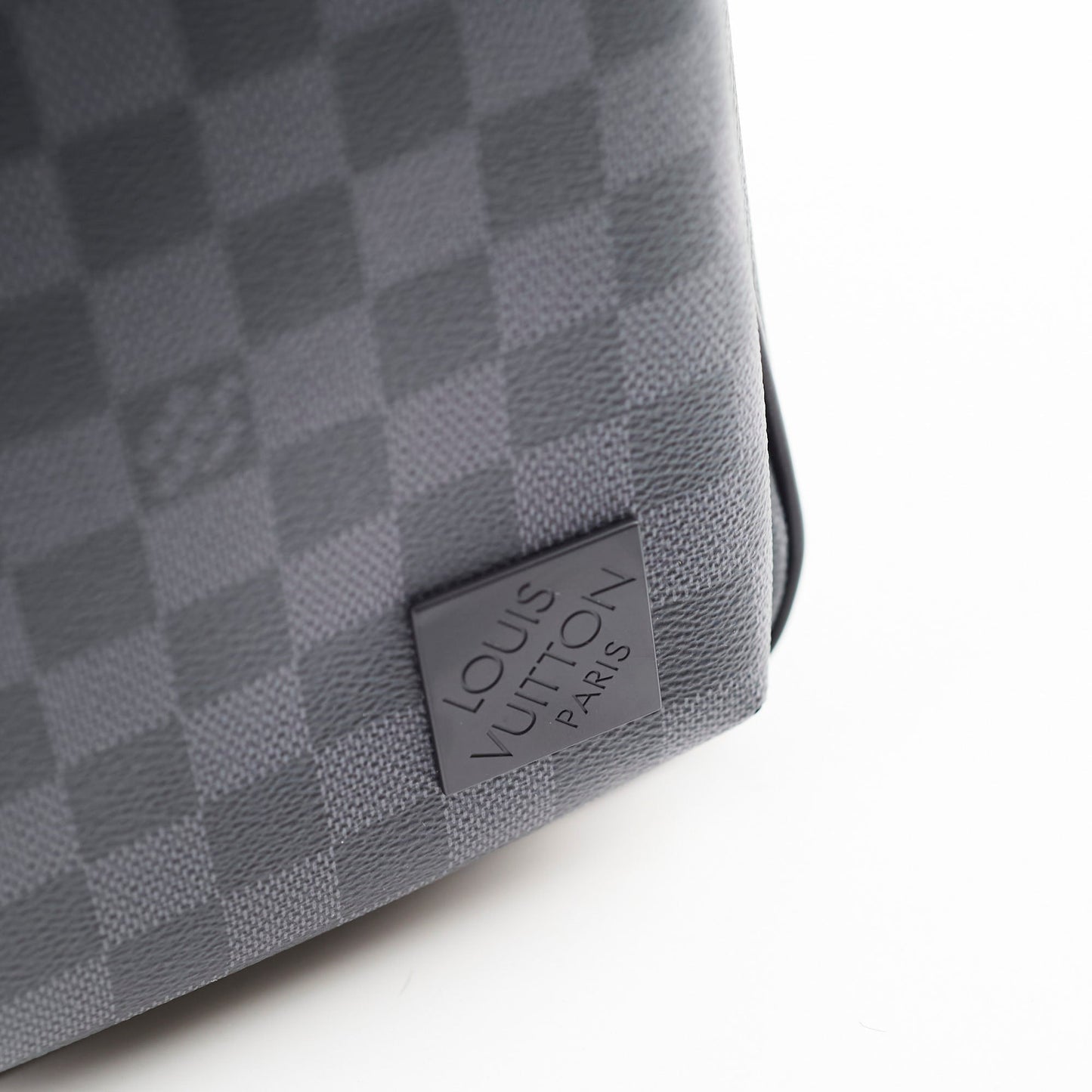 Louis Vuitton Avenue Slingbag Damier Graphite