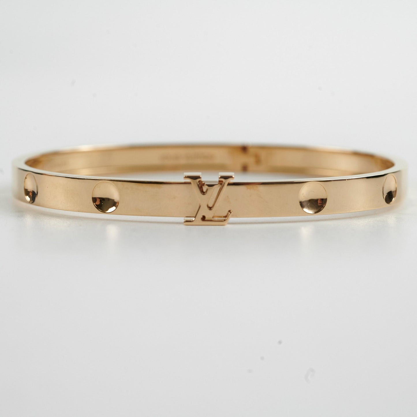 Louis Vuitton Empreinte Bangle Yellow Gold Size 17 (M)