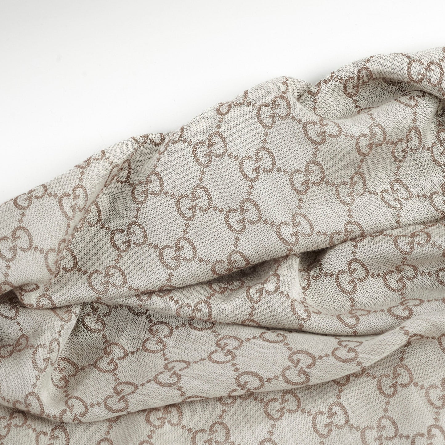 Gucci GG Supreme Scarf Beige