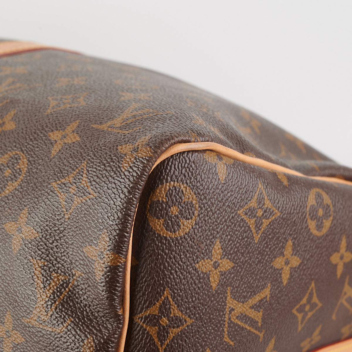 ITEM 23 - Louis Vuitton Keepall Bandouliere 45