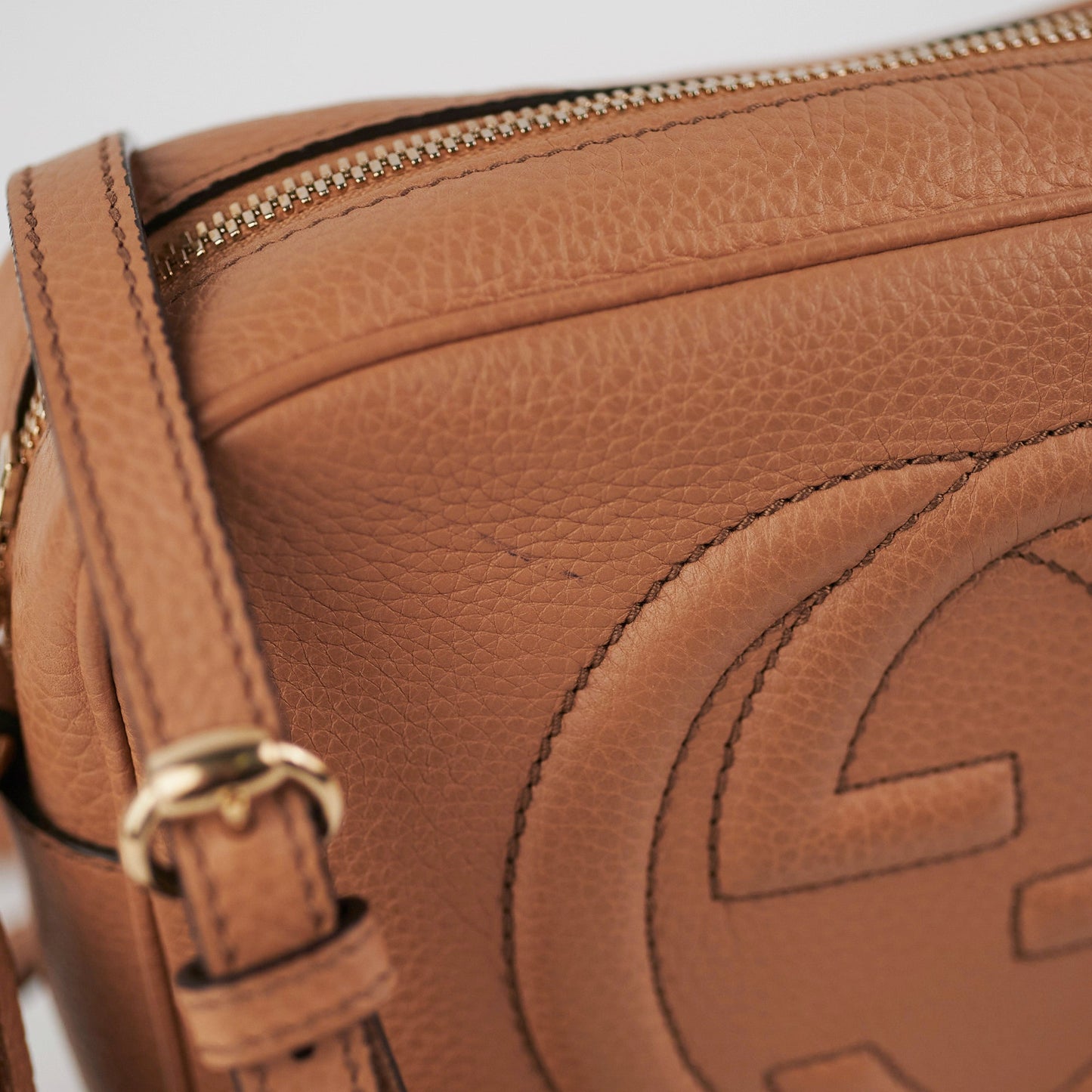 Gucci Soho Disco Beige