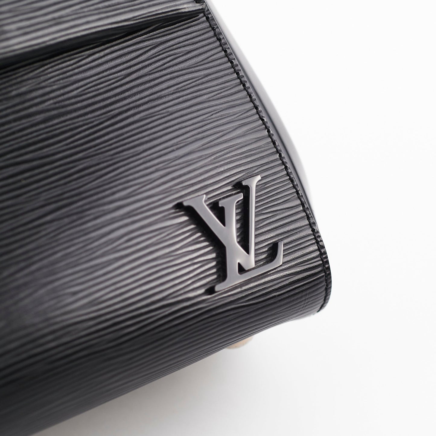 ITEM 11 - Louis Vuitton Cluny BB Black