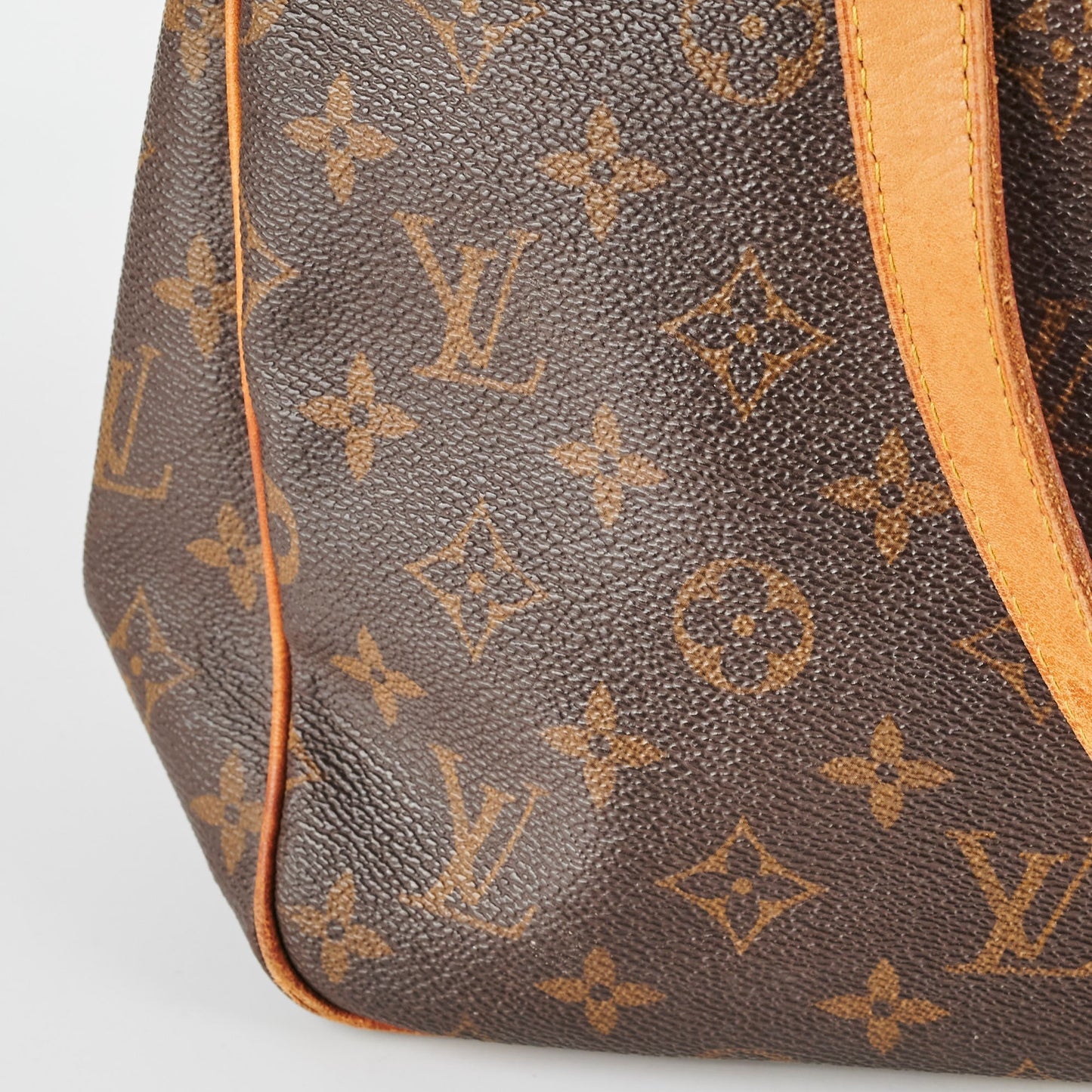 Louis Vuitton Batignolles Monogram Shoulder Bag