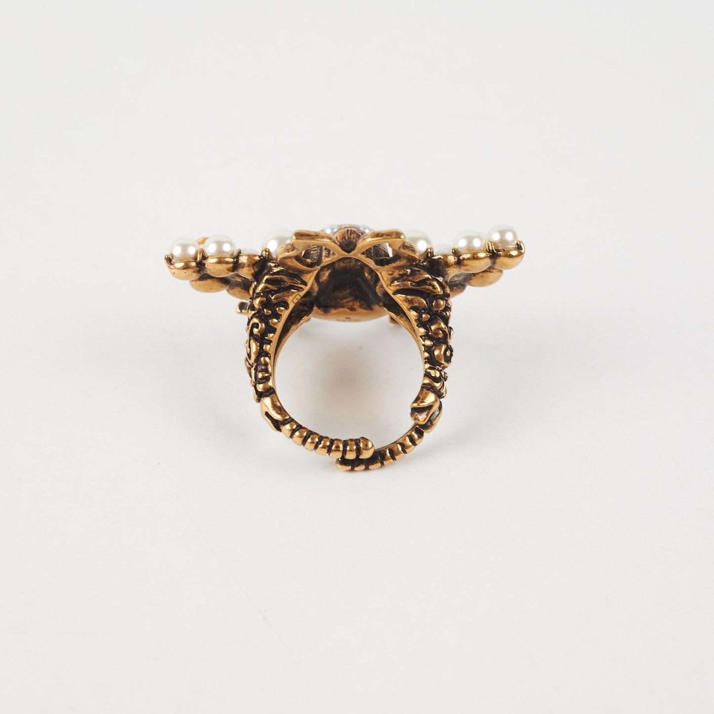 Gucci Bee Ring with Interlocking G