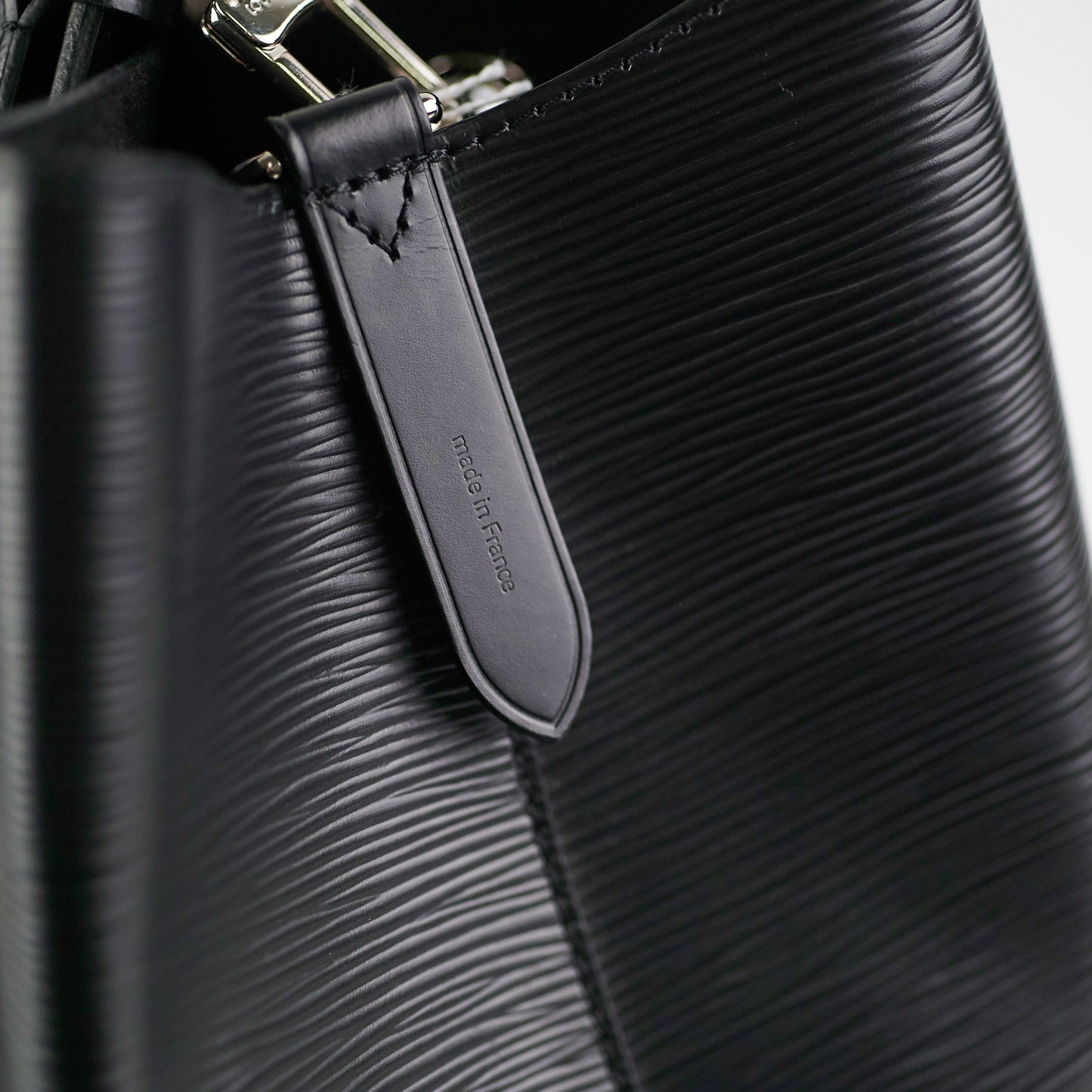Louis Vuitton Epi Neo Noe Black