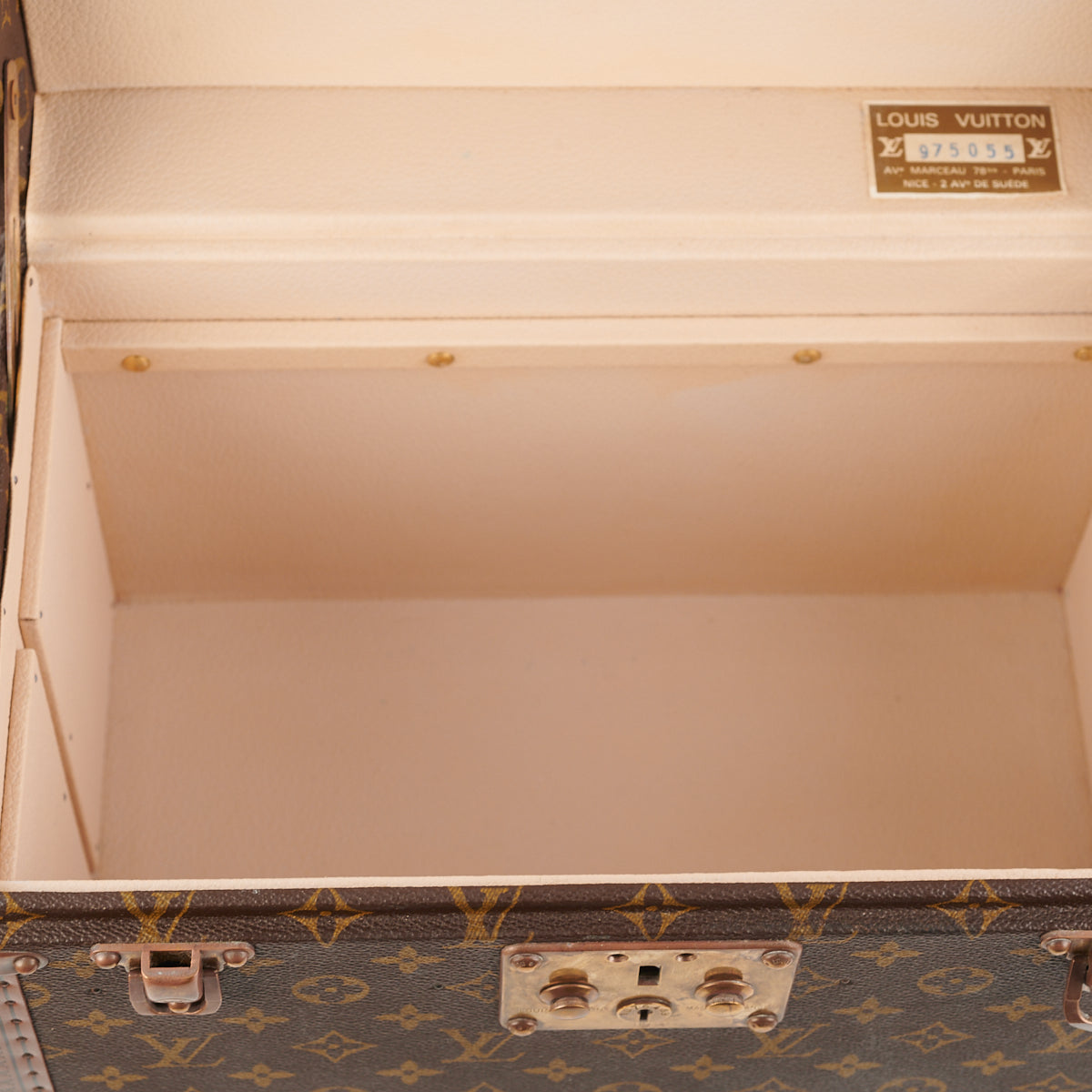 Louis Vuitton Boite Pharmacie Vanity Trunk