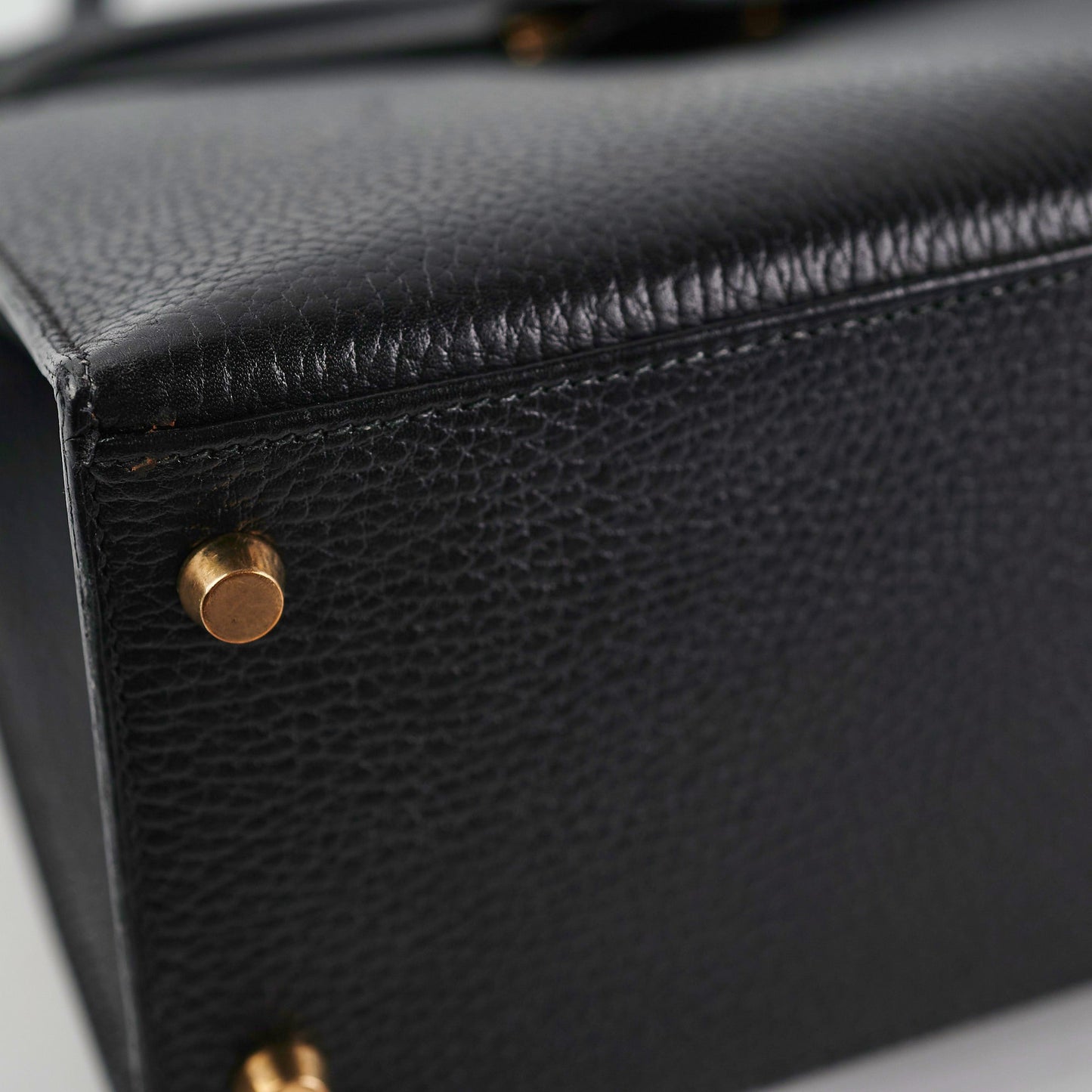 Hermes Kelly 28 Ardennes Noir - Y Circle Stamp 1995
