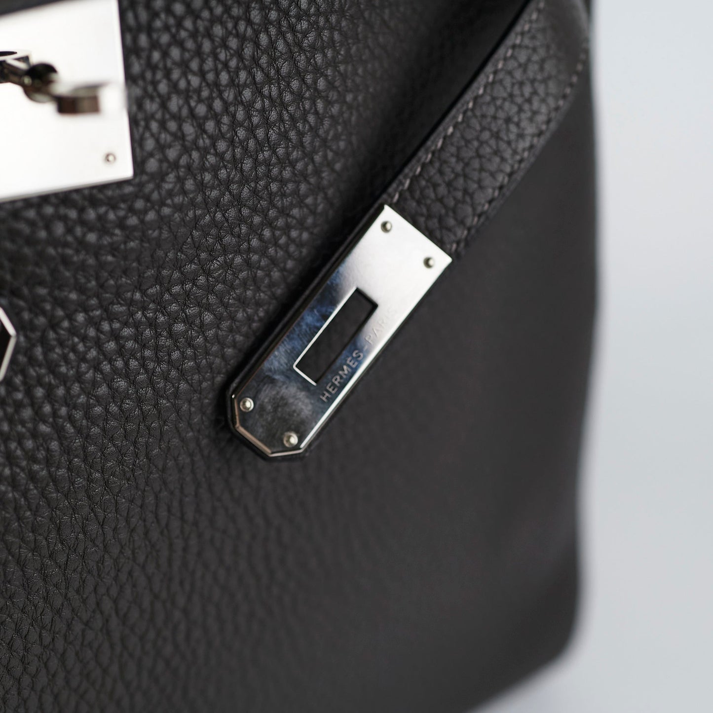 Hermes Kelly 32 Graphite Stamp T