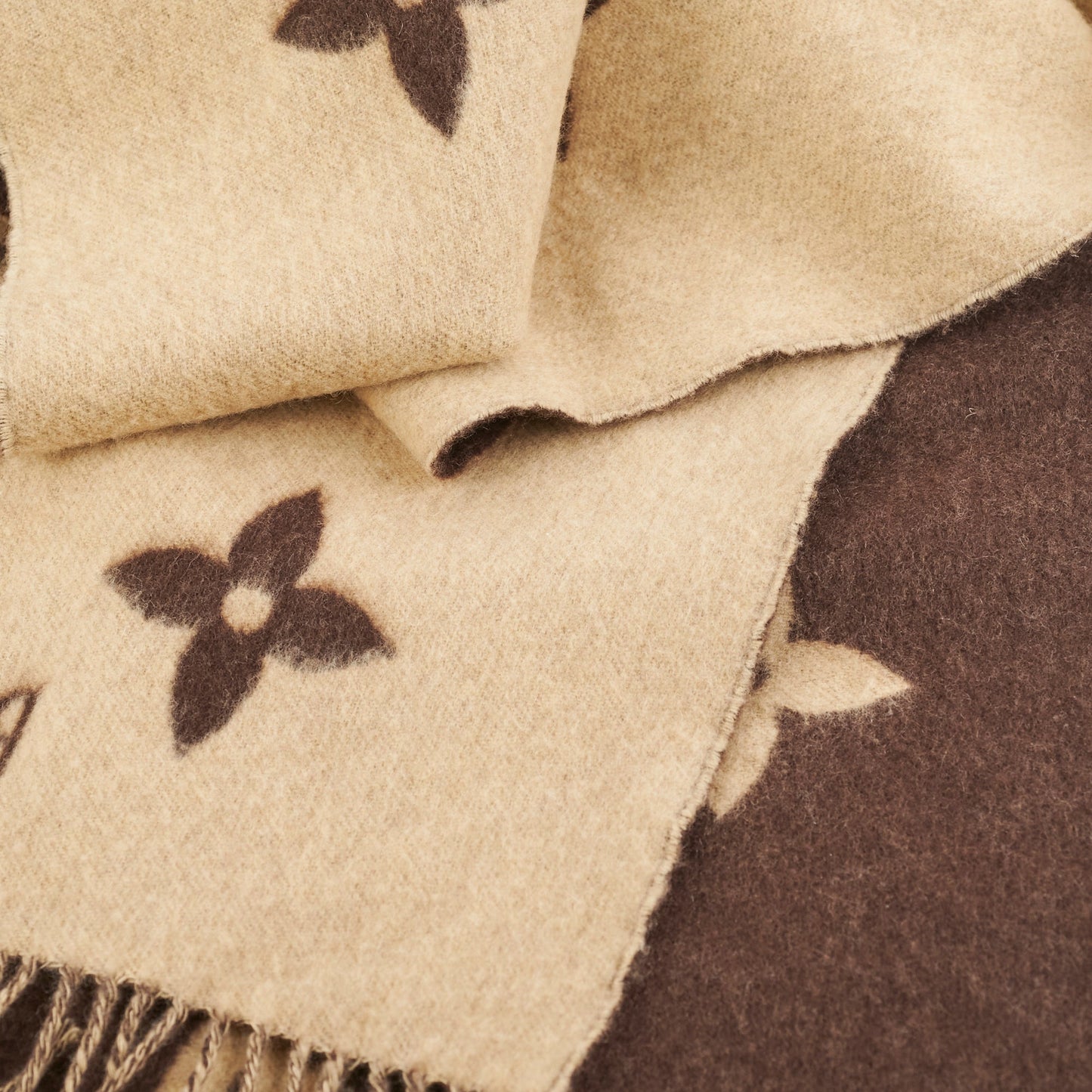 Louis Vuitton Beige/Brown Cashmere Scarf