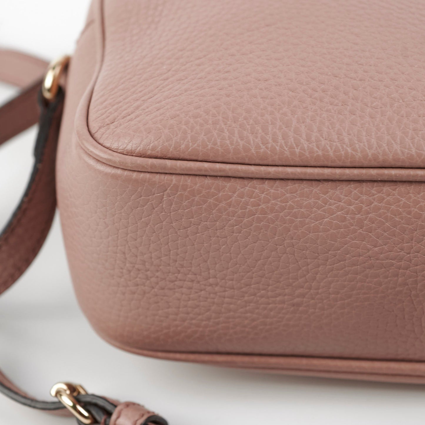 Gucci Soho Disco Dusty Pink Crossbody Bag