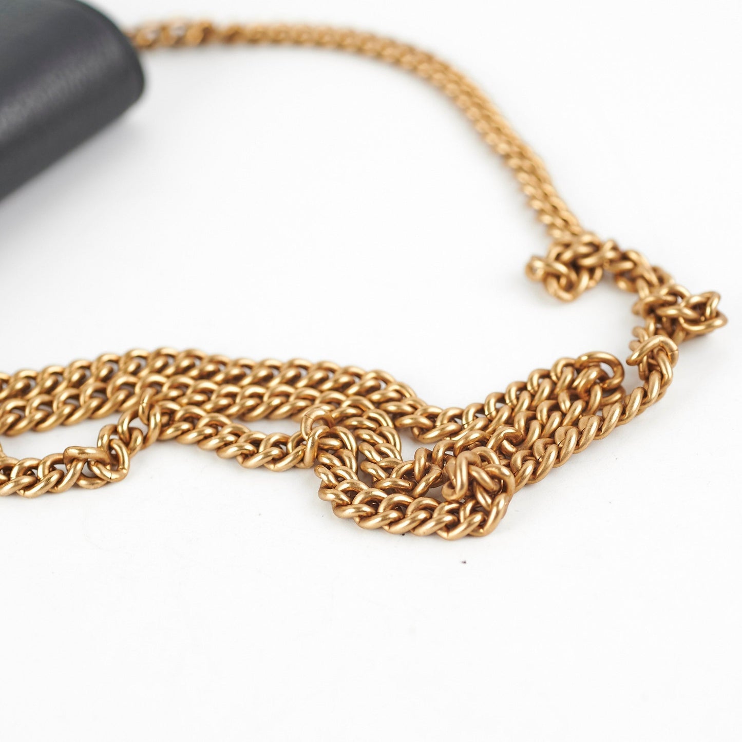 Gucci Black Wallet On Chain