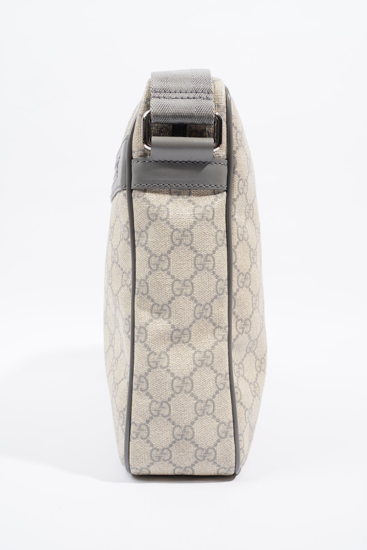 Gucci Messenger Bag Beige / Grey Canvas