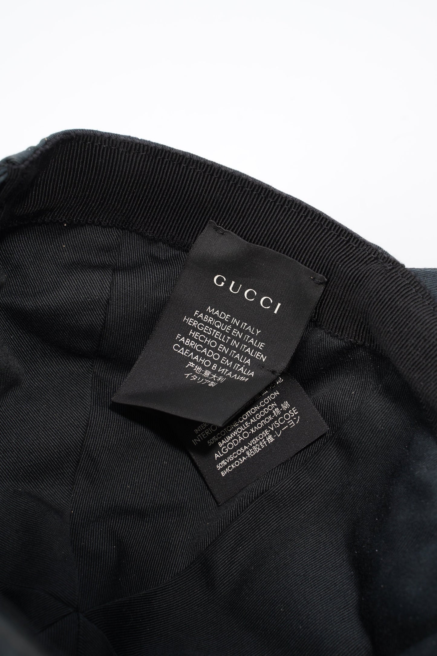 Gucci Logo Cap Black / Red Fabric M