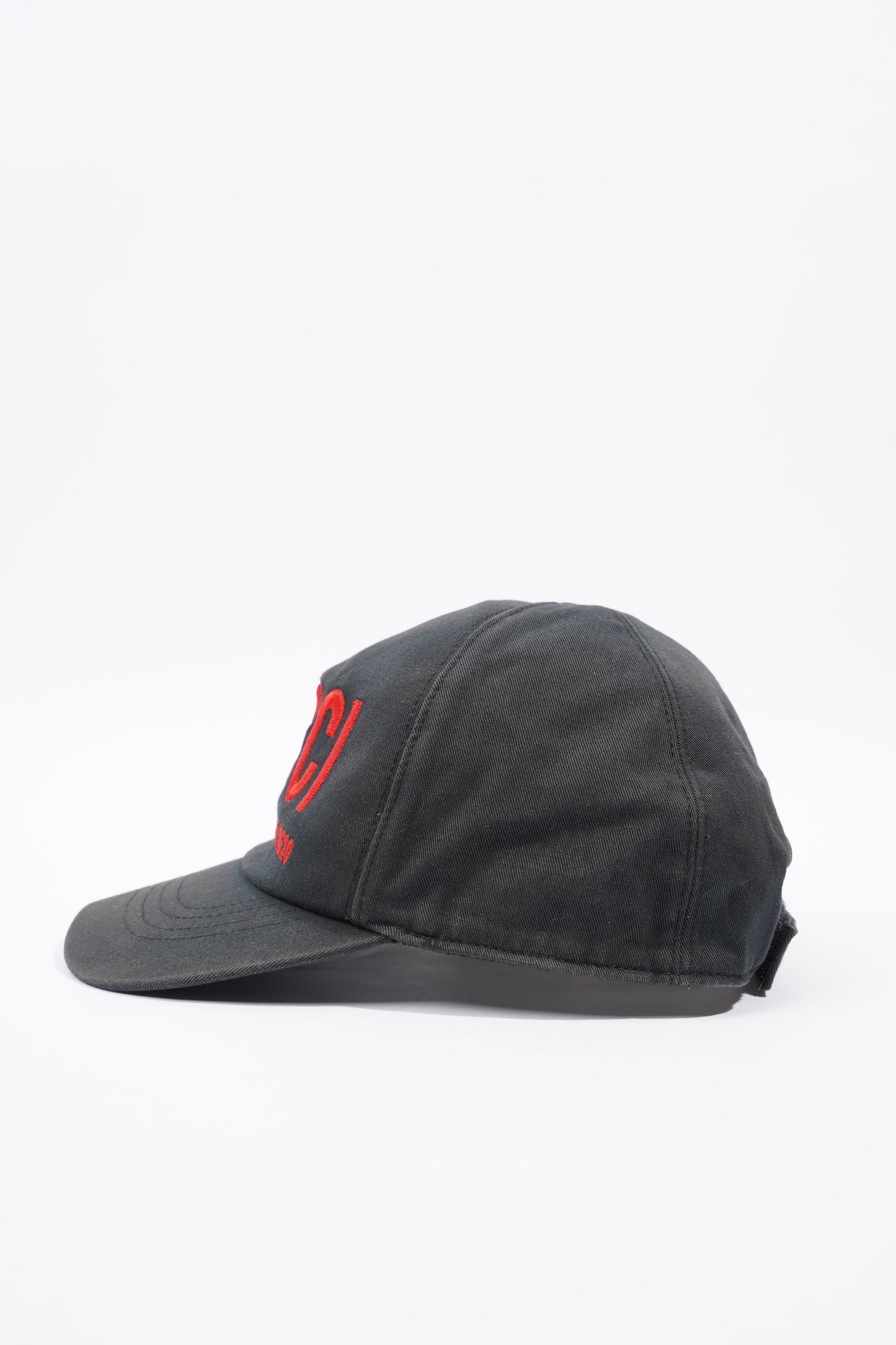 Gucci Logo Cap Black / Red Fabric M