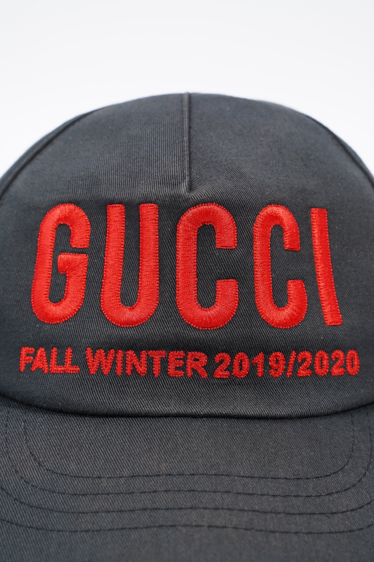 Gucci Logo Cap Black / Red Fabric M