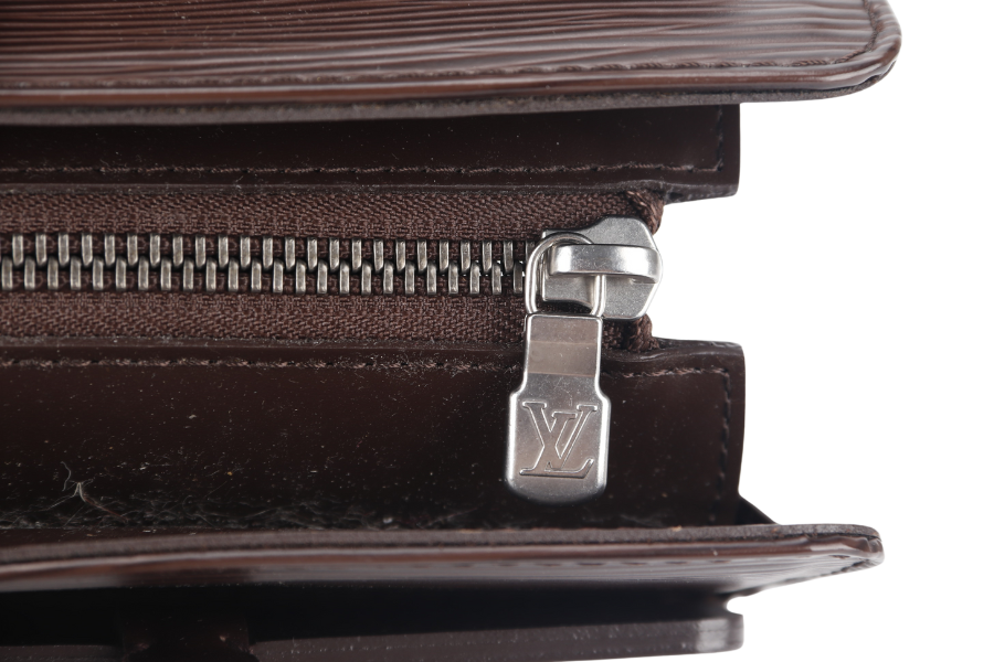 LOUIS VUITTON CROSISETTE PM (M5249B) BROWN EPI LEATHER SILVER HARDWARE WITH DUST COVER