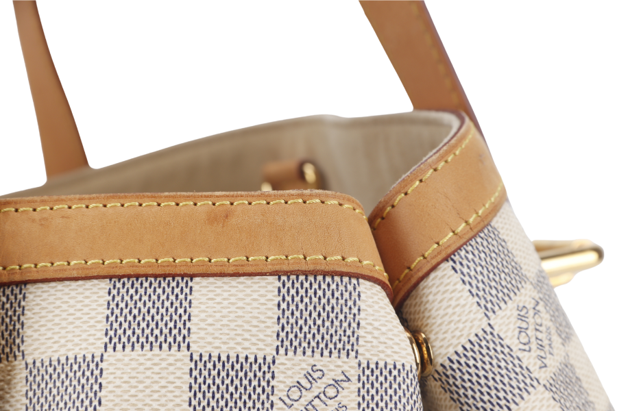 LOUIS VUITTON HAMPSTEAD MM DAMIER AZUR CANVAS GOLD HARDWARE NO DUST COVER