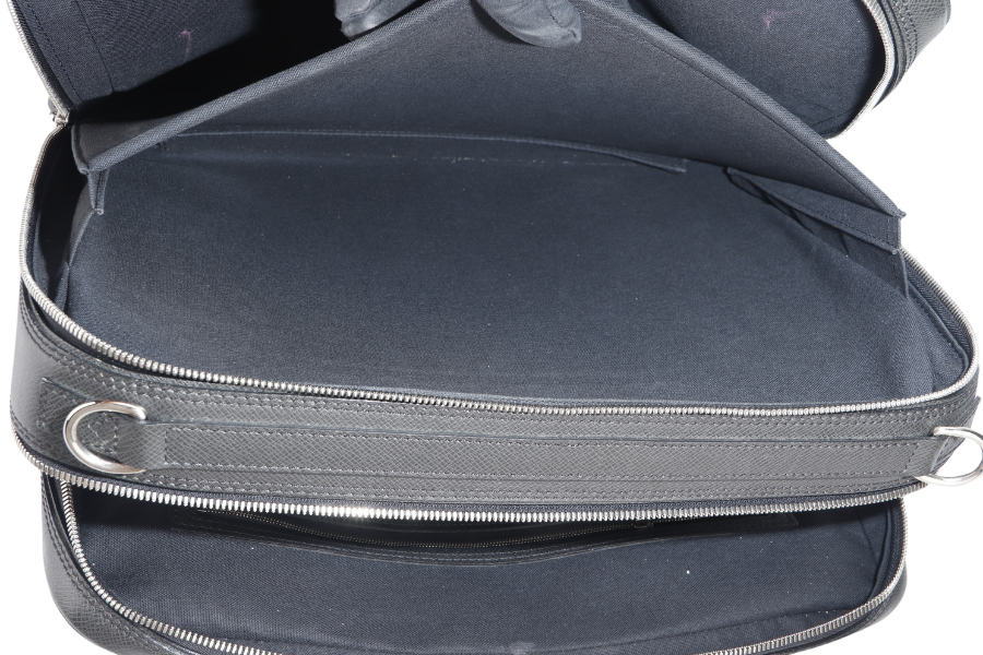 LOUIS VUITTON GREY TAIGA LEATHER DOCUMENT BAG WITH DUST COVER, LOCK&KEYS