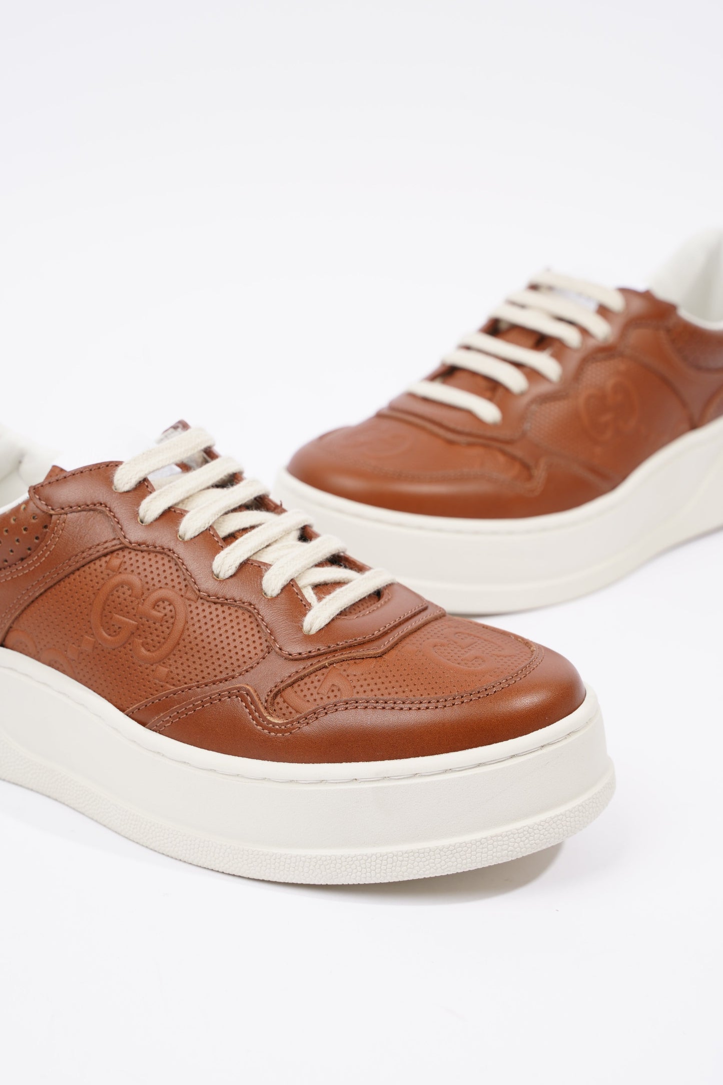 Gucci GG Logo Embossed Brown / White Leather EU 37.5 UK 4.5